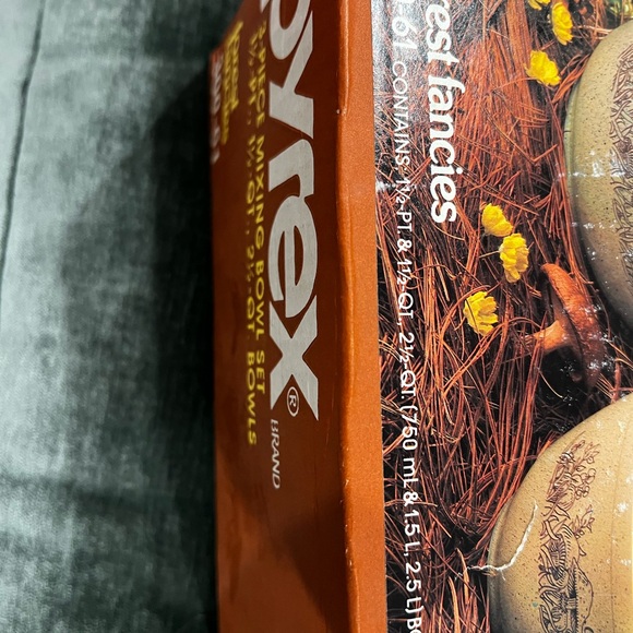 Pyrex 3-Piece Mixing Bowl Set - Picture 5 of 6